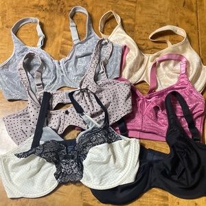 Bali Set of 6 bras Like new 38D
